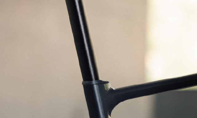 D-FUSE_SEAT_POST_CONTEND_SL